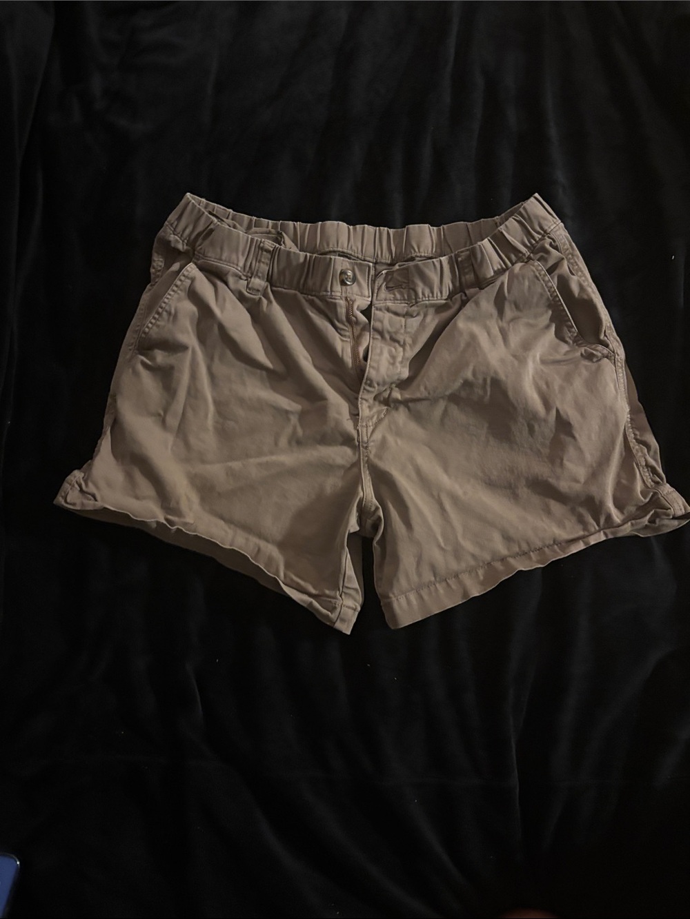 Men's Flat Front Casual Shorts in Khaki